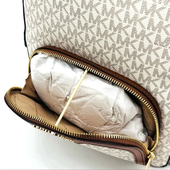 Michael Kors Medium Jaycee Zip Packet Backpack & Large Flat MF Phone Case Wallet - Picture 7 of 15